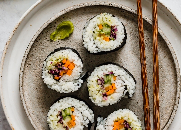 holy moly rainbow vegan sushi